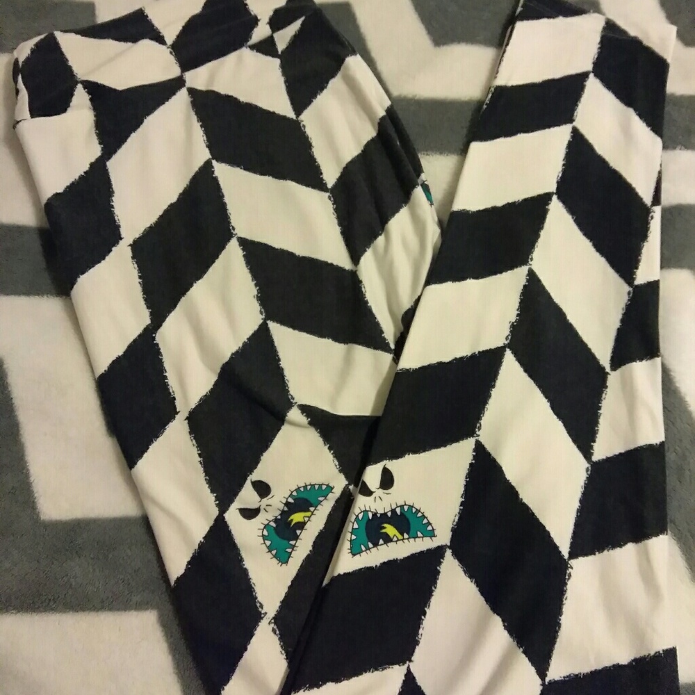 LuLaRoe - TC - Nightmare Before Christmas Leggings